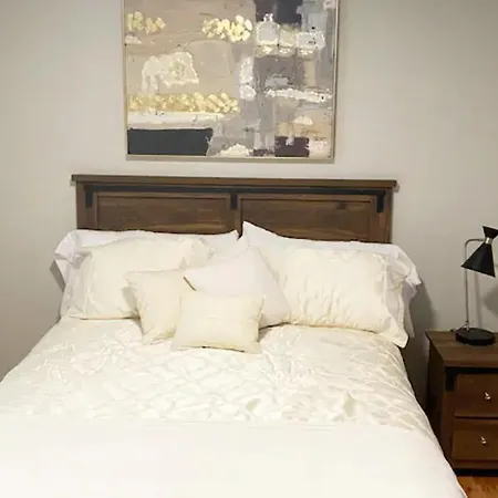 Atlanta Unit 2 Room 2 - Peaceful Weekend Getaway Private Bedroom & Bathroom Exterior photo