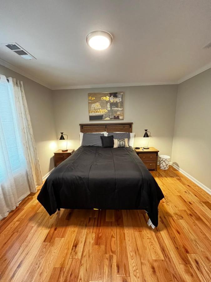 Unit 2 2 - Peaceful Weekend Getaway Private Bedroom & Bathroom *