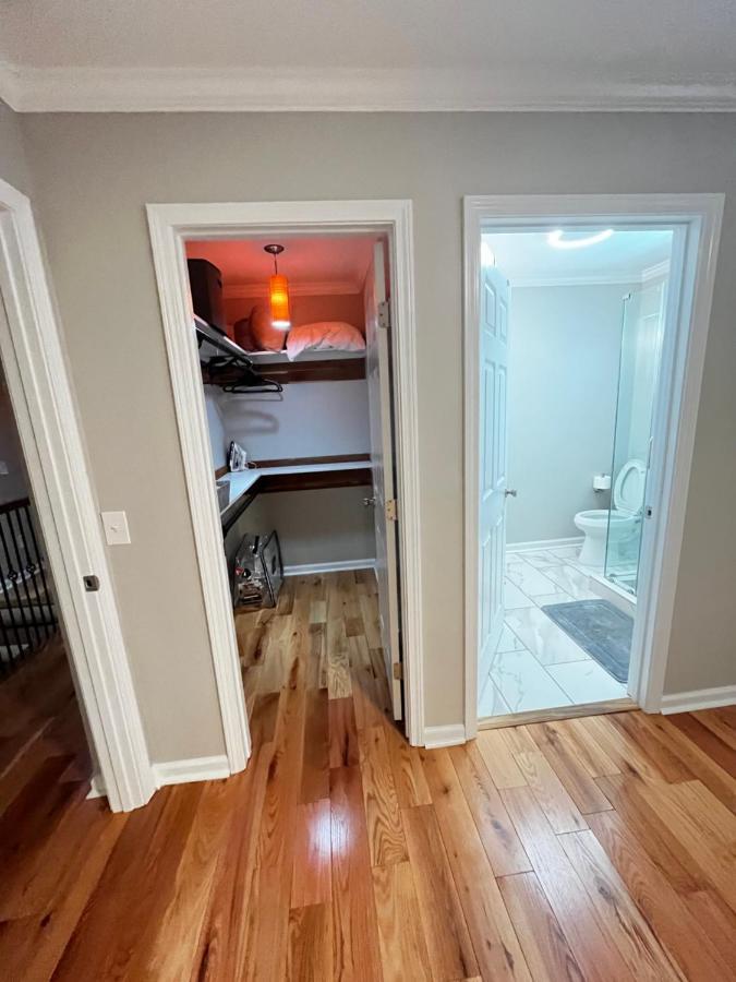 Unit 2 2 - Peaceful Weekend Getaway Private Bedroom & Bathroom *