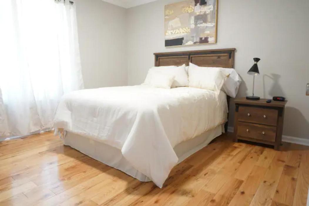 Unit 2 2 - Peaceful Weekend Getaway Private Bedroom & Bathroom * Atlanta